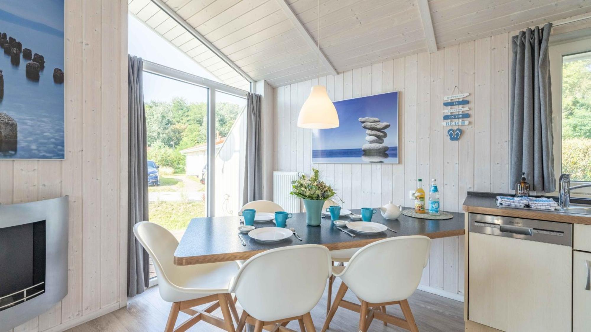Ferienhaus Strandhaus Freibeuterweg 14 *